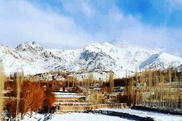 پانسیون Ladakh Country Inn