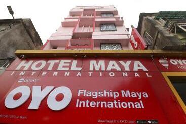 پانسیون Oyo Home 78050 Cozy Studio College Square