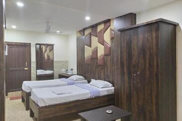 هتل Bikram A Boutique