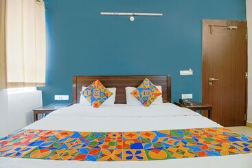 فندق Fabexpress Saket Inn