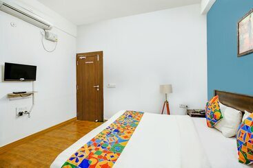 فندق Fabexpress Saket Inn