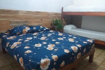 Residencial Santiago Habitaciones Hotel Bed & Break Fast