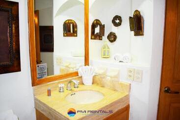 Marina Pinacate B 102