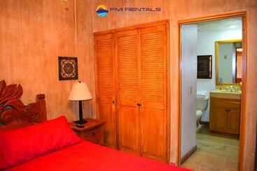 Marina Pinacate B 102