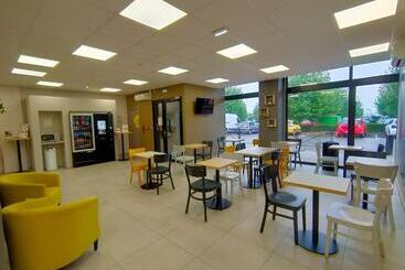 B&b Hotel Cambrai