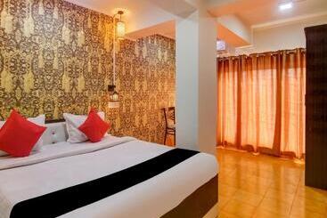 هتل Super Capital O Divira Inn
