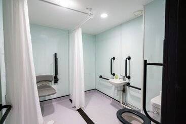 Easyhotel Cardiff