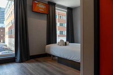Easyhotel Cardiff
