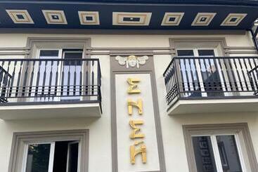 هتل Apartment Eney