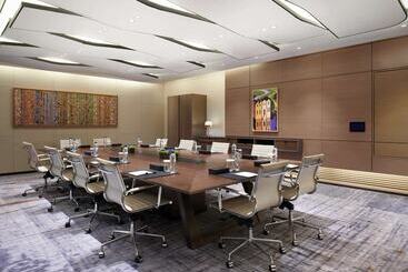 هتل Fairmont Ambassador Seoul