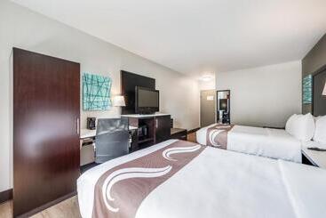 هتل Quality Inn Poughkeepsie