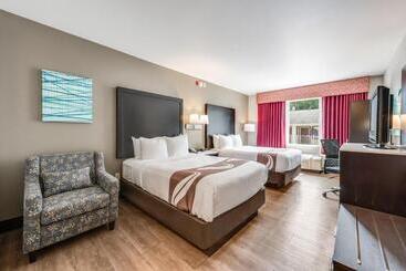 هتل Quality Inn Poughkeepsie