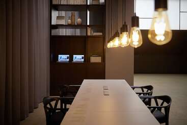 Shilla Stay Seobusan Gimhae Airport   Noksan - Busan