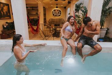هاستل Hostal Barrio Vivo