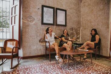 هاستل Hostal Barrio Vivo