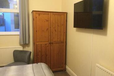 تختخواب و صبحانه Ashburnam Guest House