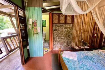Cocoa Cottage - Roseau
