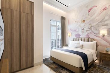 هتل The Grand Mansion Menteng By The Crest Collection