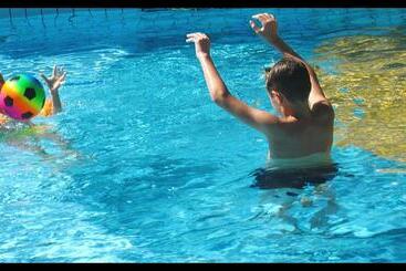 هتل Paris Resort
