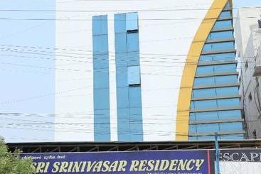 בית מלון כפרי Sri Srinivasar Residency