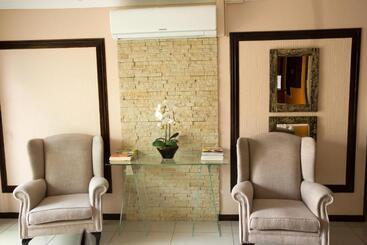 پانسیون A Z Boutique Guesthouse