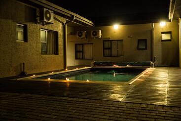 پانسیون A Z Boutique Guesthouse