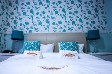 پانسیون A Z Boutique Guesthouse