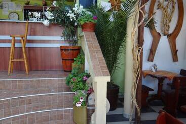 پانسیون Guest House Rosa