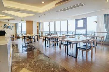 Joysuites Nantong