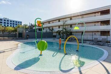Aguamarina Golf Apartments
