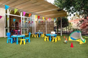 Aguamarina Golf Apartments