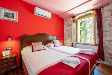 Heritage Hotel Tragos