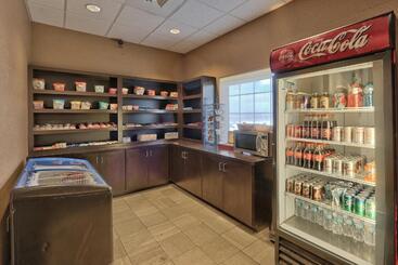 هتل Holiday Inn & Suites Albuquerque Airport, An Ihg