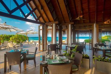 هتل Baros Maldives