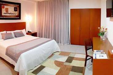 هتل Best Western Global Express
