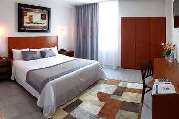 هتل Best Western Global Express