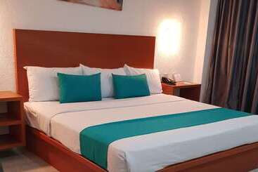 هتل Best Western Global Express