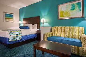 هتل Best Western Plus Blue Angel Inn