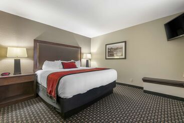 هتل Best Western Plus Ramkota
