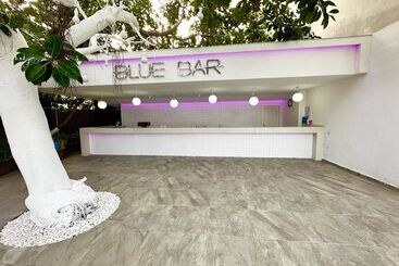 هتل Blue Wave Suite