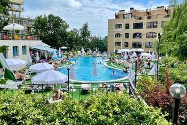 Bsa Holiday Park Hotel   All Inclusive