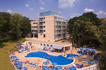 Bsa Holiday Park Hotel   All Inclusive