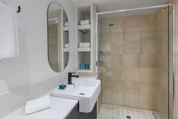 هتل Club Wyndham Sydney, Trademark Collection By Wyndham
