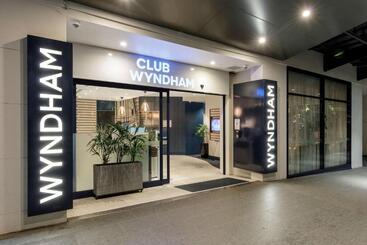 هتل Club Wyndham Sydney, Trademark Collection By Wyndham