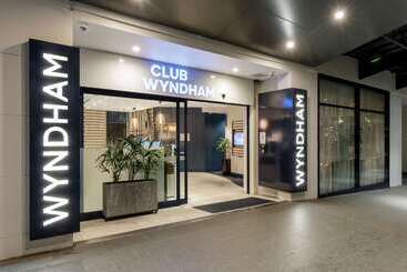 هتل Club Wyndham Sydney, Trademark Collection By Wyndham