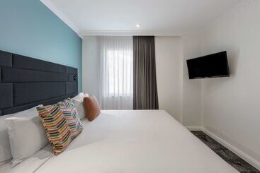 هتل Club Wyndham Sydney, Trademark Collection By Wyndham
