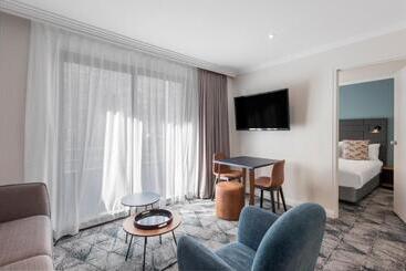 هتل Club Wyndham Sydney, Trademark Collection By Wyndham