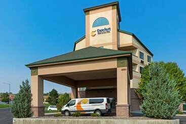 هتل Comfort Inn & Suites Market   Airport
