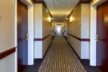 هتل Comfort Inn East Windsor  Springfield