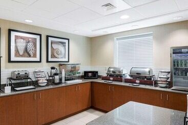 Отель Comfort Inn Rehoboth Beach